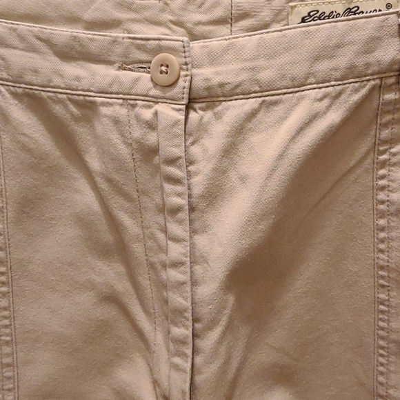 Eddie Bauer Petite Shorts - Picture 3 of 6